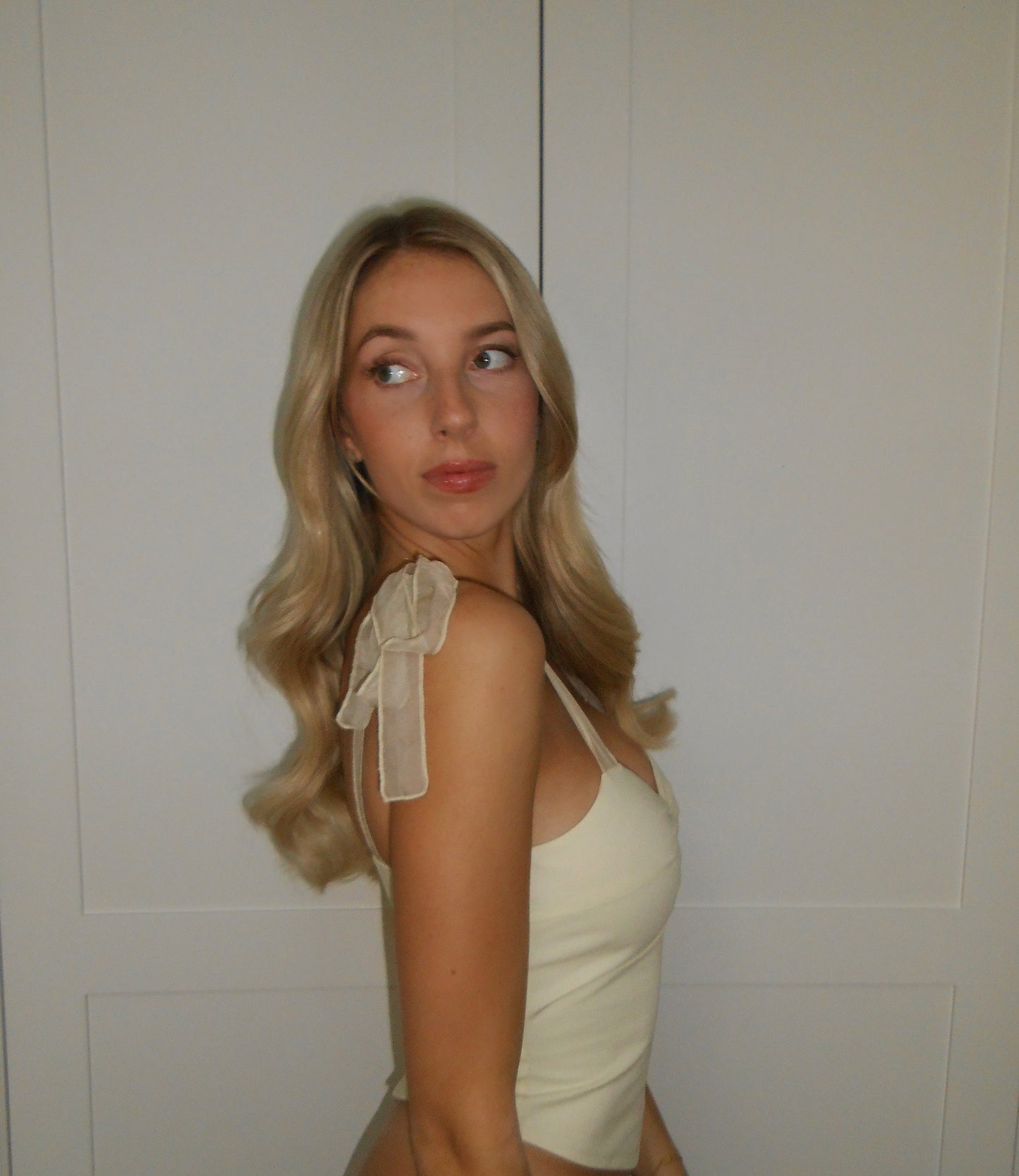 AMELIE bow-tie strap top in buttercream